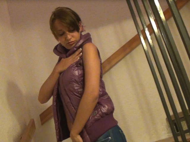 Lack-Weste und Jeans-Fetisch