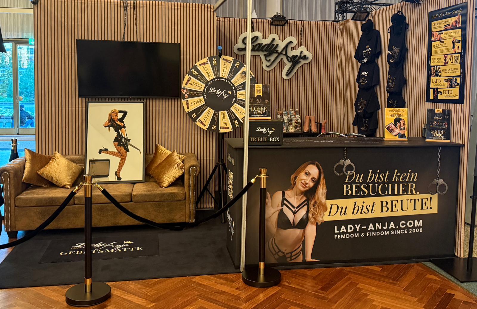 Lady Anja Venus 2025 Messestand